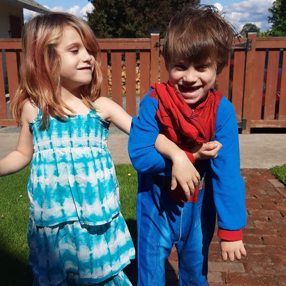 Meet your Posher, Taryn - Picture 2 of 3